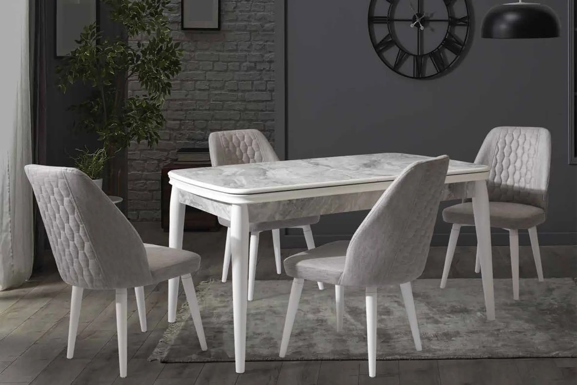 7415 Royal Pasifik Masa Takımı